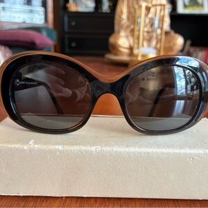 Women's Oversized Brown & black Sunglasses 🕶️